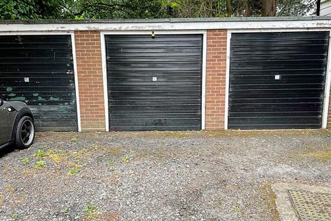 Flat 1, 55 Bargate, Grimsby, DN34 5AD