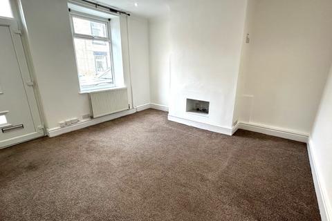 3 bedroom terraced house to rent, Clarendon Street, Barnsley, South Yorkshire, S70