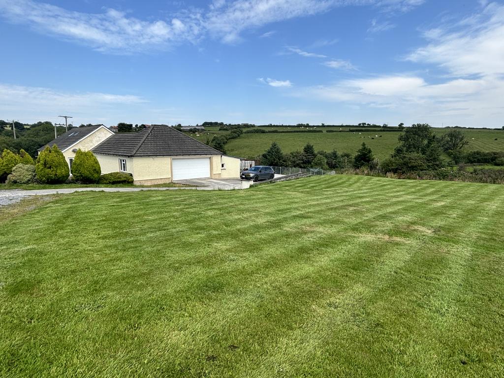 Adjoining Double Garage