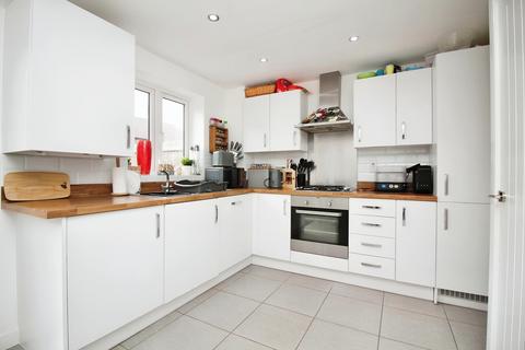 3 bedroom semi-detached house for sale, Wheelband Way, Scraptoft, LE7