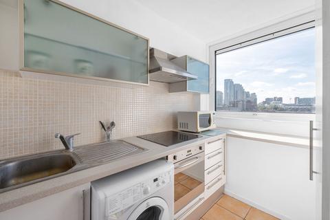 Studio to rent, Regency Street, London SW1P