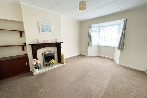 3 bedroom terraced house for sale, The Centreway, Yardley Wood