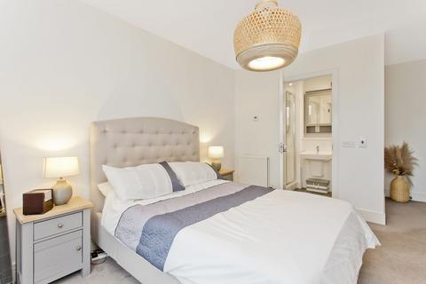 Flat 1, 63 Ocean Drive, Edinburgh, EH6 6BP