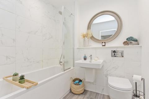 Flat 1, 63 Ocean Drive, Edinburgh, EH6 6BP