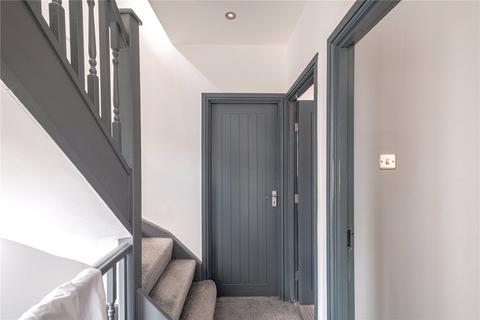 2 Wood Lane, London, NW9 8DT