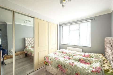 2 Wood Lane, London, NW9 8DT