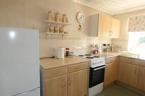 2 bedroom flat for sale, Claire Court, CO5 8DG