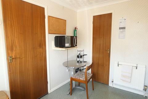 2 bedroom flat for sale, Claire Court, CO5 8DG