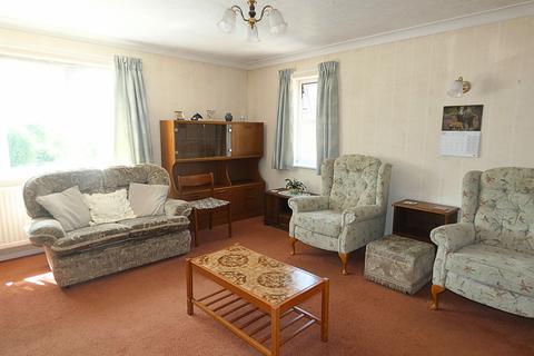 2 bedroom flat for sale, Claire Court, CO5 8DG