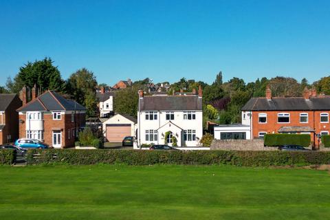 4 bedroom detached house for sale, Bantlam Lane, Leicester LE19