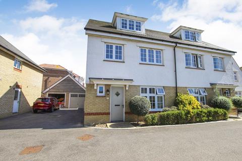 4 bedroom semi-detached house for sale, Cooper Drive, Herne Bay