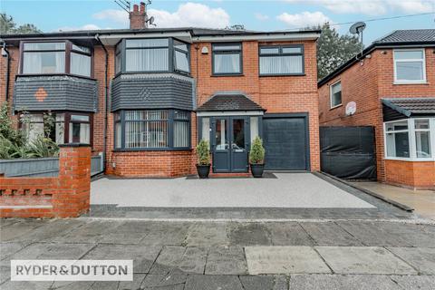 4 bedroom semi-detached house for sale, Bridport Avenue, New Moston, Manchester, M40