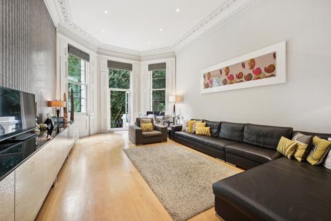 5 bedroom flat to rent, Cornwall Gardens, South Kensington, London