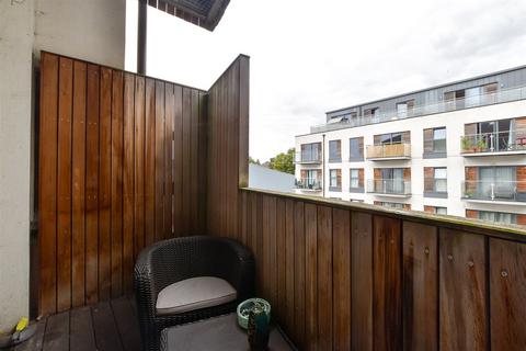 1 bedroom apartment for sale, Horsham Gates, Horsham, West Sussex