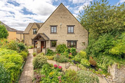 3 bedroom detached house for sale, Grove Road, Sherston