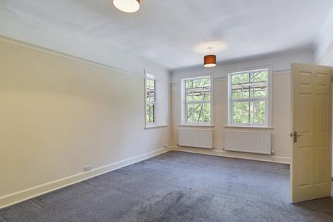 undefined, Netley Hill Estate, Southampton SO19