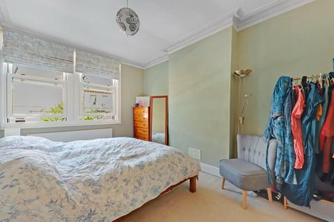 5 bedroom house for sale, Wiverton Road, Sydenham