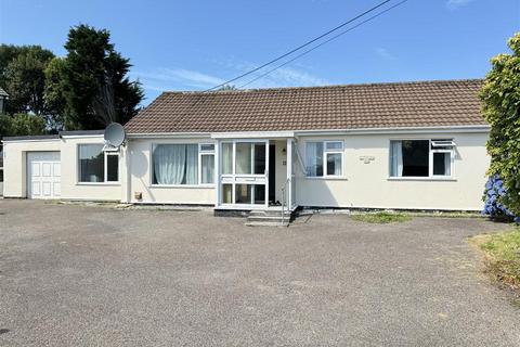 3 bedroom semi-detached bungalow for sale, 43 Menear Road St Austell Cornwall