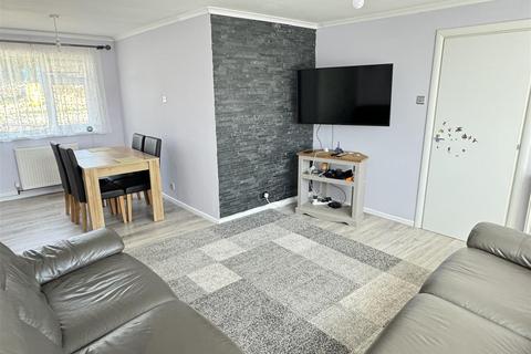 43 Menear Road, St Austell, PL25 3DF