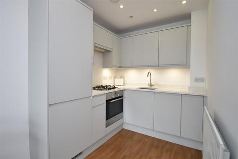 431 Newfoundland Way, Portishead, Bristol, BS20 7QH