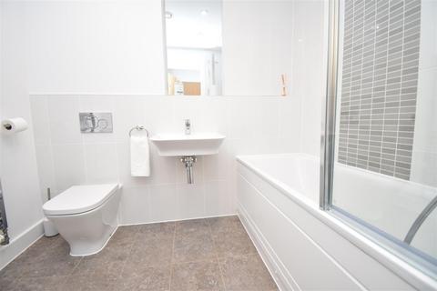431 Newfoundland Way, Portishead, Bristol, BS20 7QH