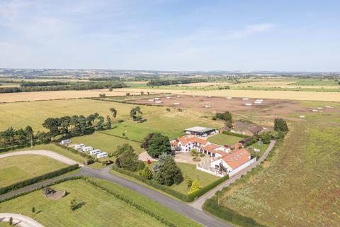 10 bedroom detached house for sale, East Knapton YO17