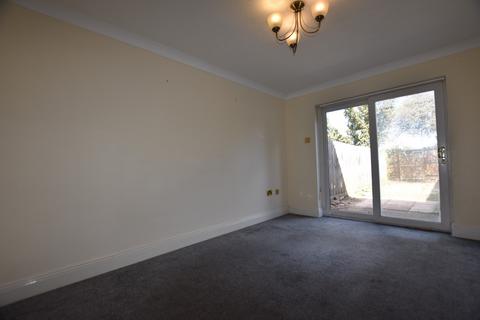 2 bedroom terraced house to rent, Keyham Court, Eastfield, Peterborough, PE1