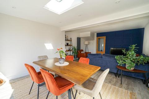 35 Wyngates, Leighton Buzzard, LU7 2LD