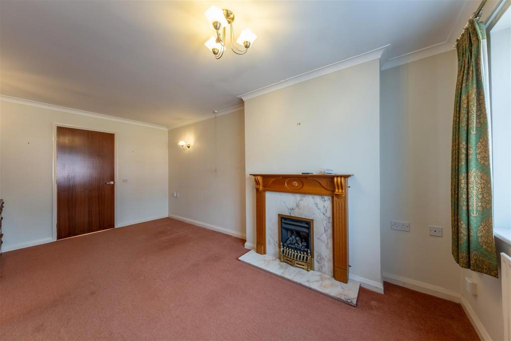 17 Rathbone Park-003.JPG