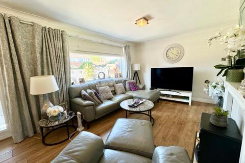 3 bedroom terraced house for sale, Commondale Avenue, Stockton-On-Tees