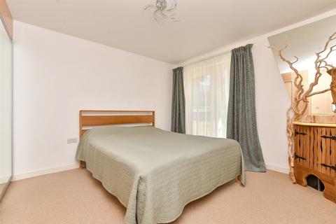 1 bedroom ground floor flat for sale, Hengist Way, Wallington, Surrey