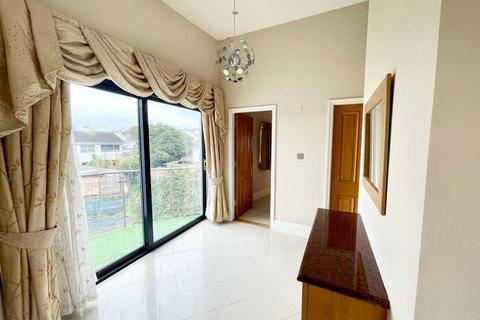 2 bedroom apartment for sale, Queens Road, Jersey JE2