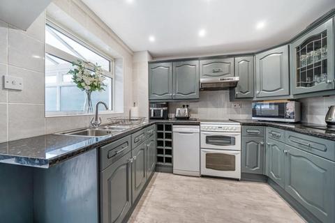 5 Leven, Freshbrook, Swindon, SN5 8QW