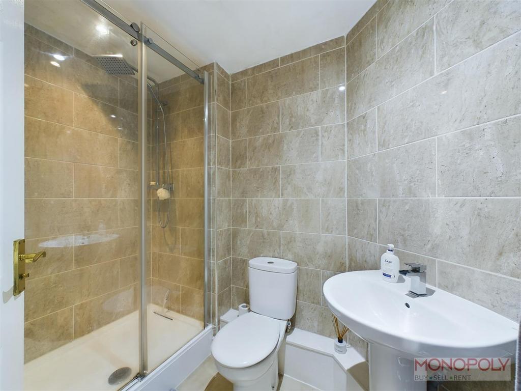 En suite shower room