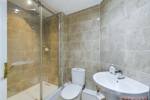 33 Lamberton Drive, Brymbo, Wrexham, LL11 5FN
