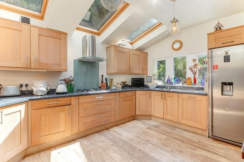 4 bedroom detached house for sale, Pannal Ash Road, Harrogate