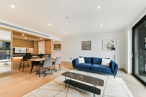 2 bedroom apartment for sale, Embassy Gardens London SW11