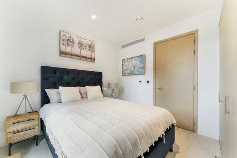 2 bedroom apartment for sale, Embassy Gardens London SW11