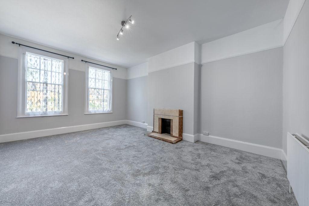 Filey Avenue, London, N16 2 bed flat - £2,175 pcm (£502 pw)
