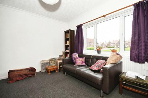 3 bedroom end of terrace house for sale, Moorfield Avenue, Bolsover, Chesterfield, S44 6EJ