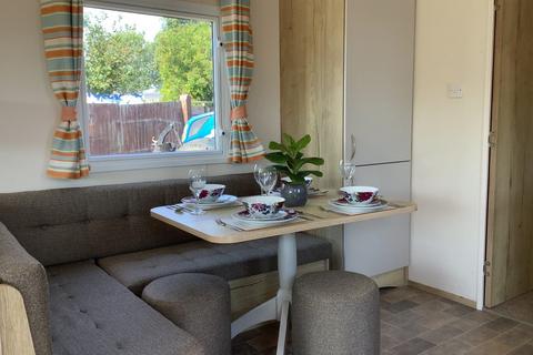 3 bedroom static caravan for sale, Marlie Holiday Park