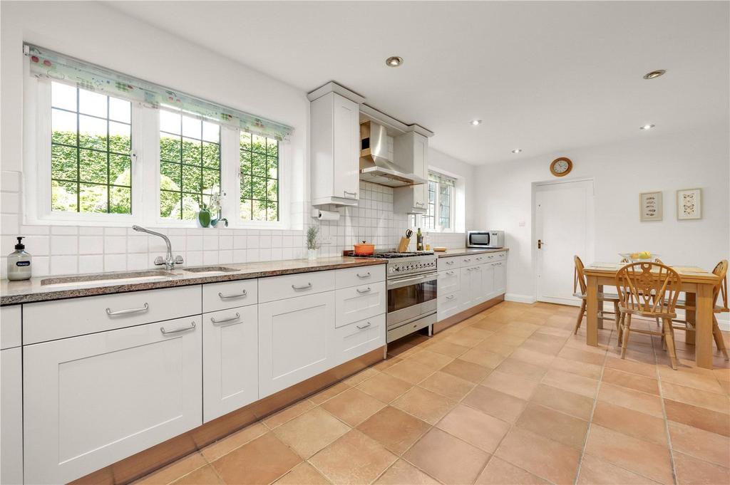 Kitchen/Breakfast