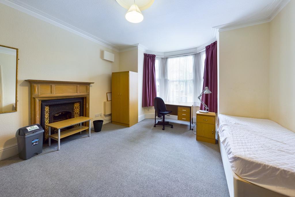 Chesterton Road, Cambridge, Cambridgeshire - View 5