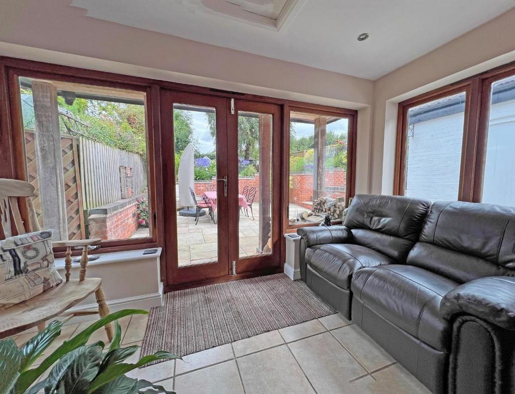 Sitting Area Kitchen