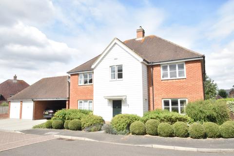 5 bedroom detached house for sale, Ellen Close, Charing, Ashford, TN27