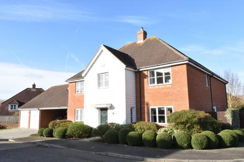 5 bedroom detached house for sale, Ellen Close, Charing, Ashford, TN27