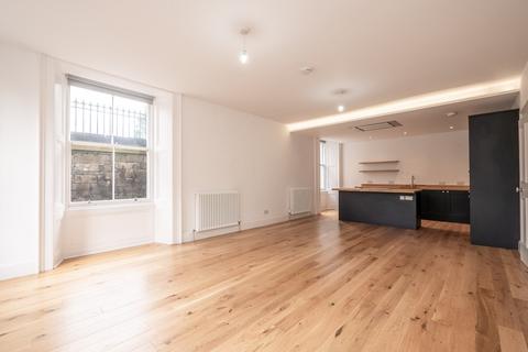 3 bedroom flat for sale, 1A Lansdowne Crescent, Edinburgh, EH12