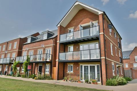 1 bedroom flat for sale, Primus End, Newbury RG14