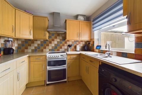 23 Armscroft Gardens, Gloucester, GL2 0RT