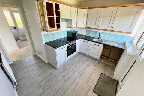 2 bedroom detached bungalow for sale, 14 Nant Y Patrick, Trefnant, St Asaph, LL17 0BN
